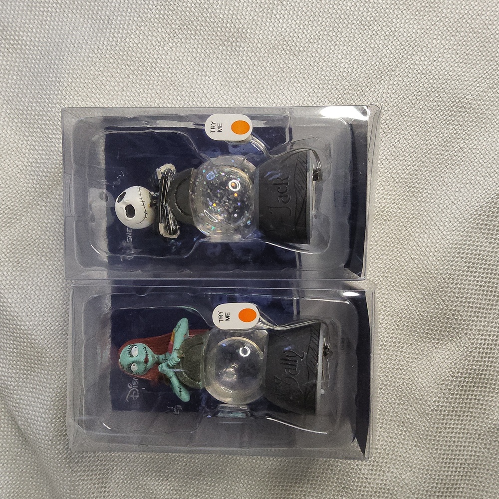 NMBC mini snow globes Jack Sally Nightmare Before Christmas